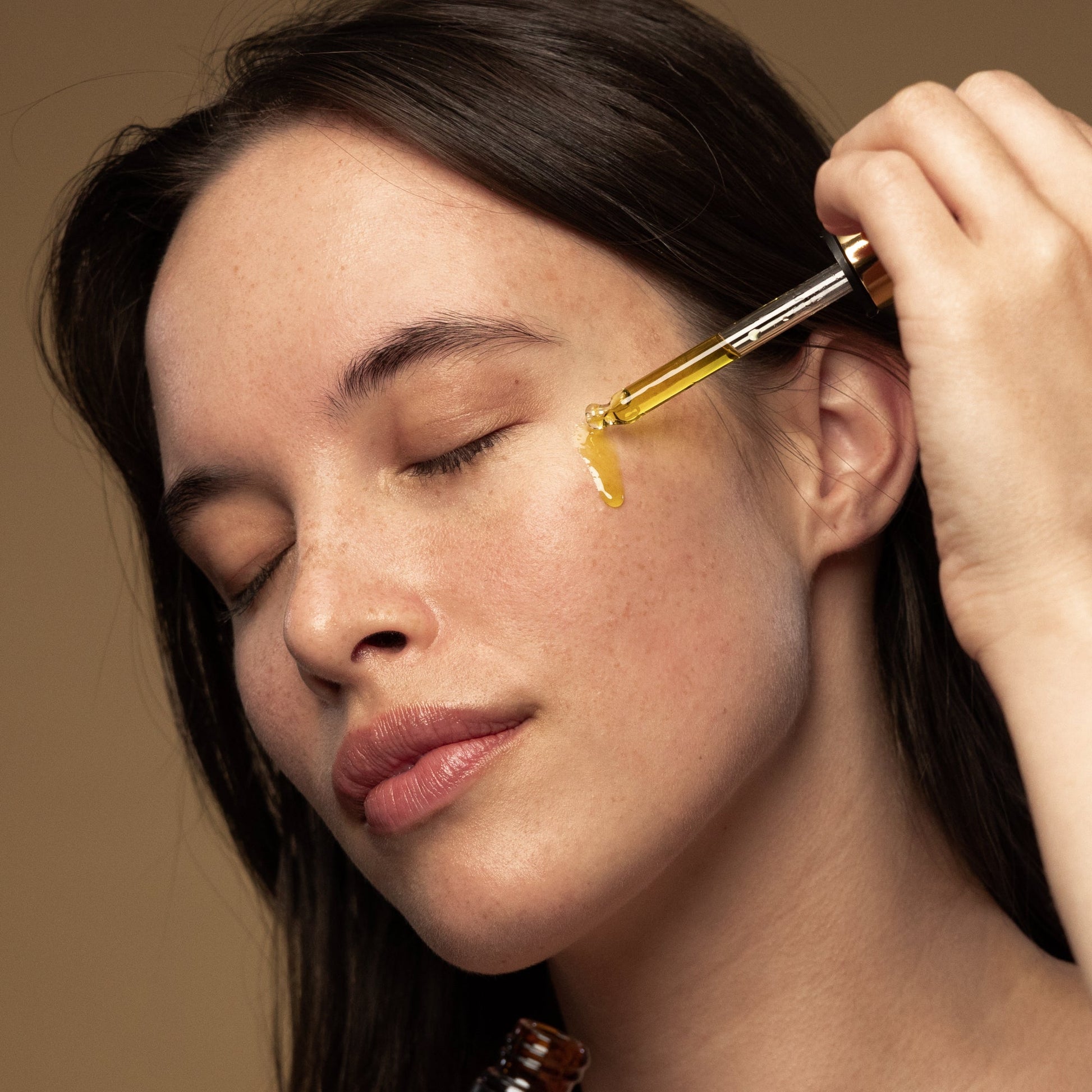 Antipodes Divine Face Oil texture close-up