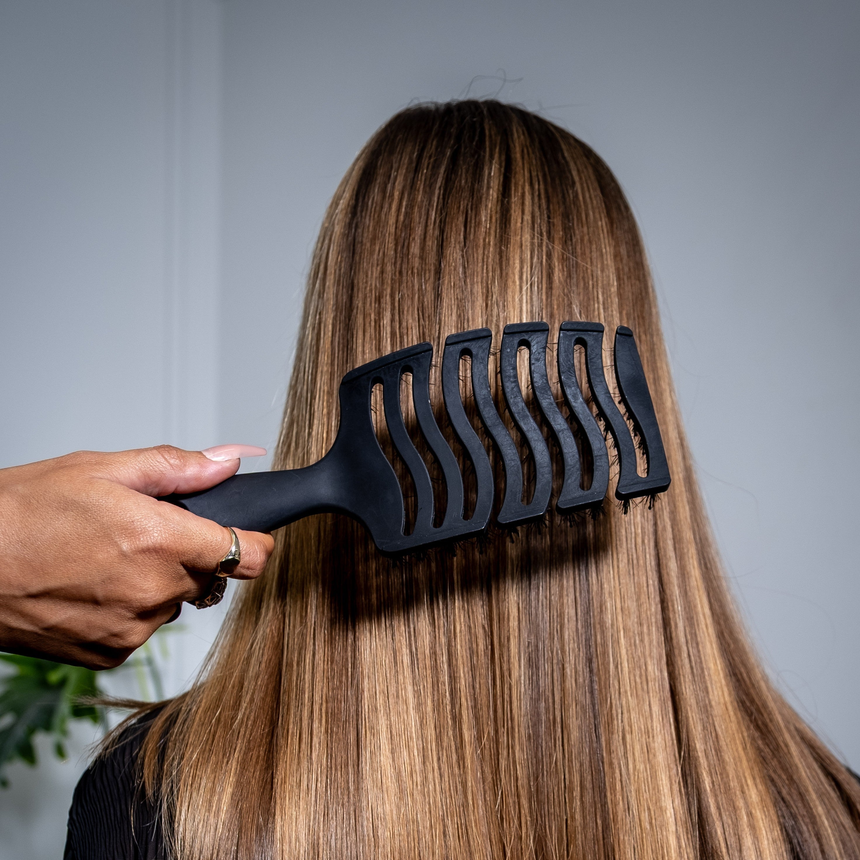 Lust Haircare Flexible Vent Brush-Icon Haircare & Beauty NZ-2
