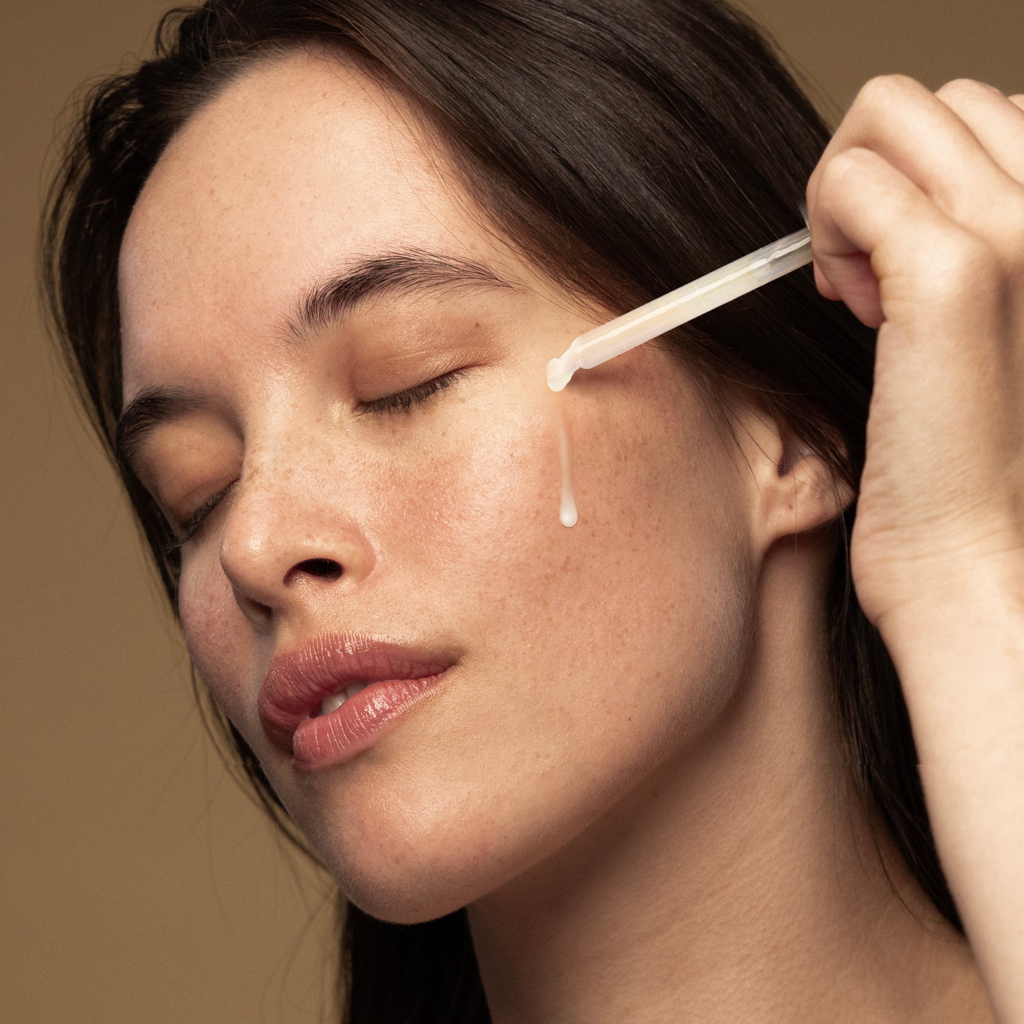 Antipodes Maya Hyaluronic Serum texture close-up